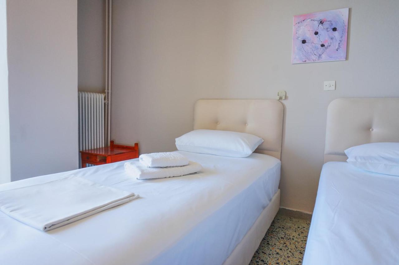 Hotel Korfos - Ξενοδοχείο Κόρφος Renovated Екстериор снимка