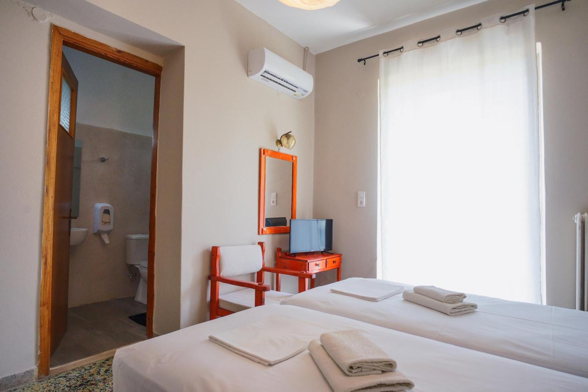 Hotel Korfos - Ξενοδοχείο Κόρφος Renovated Екстериор снимка