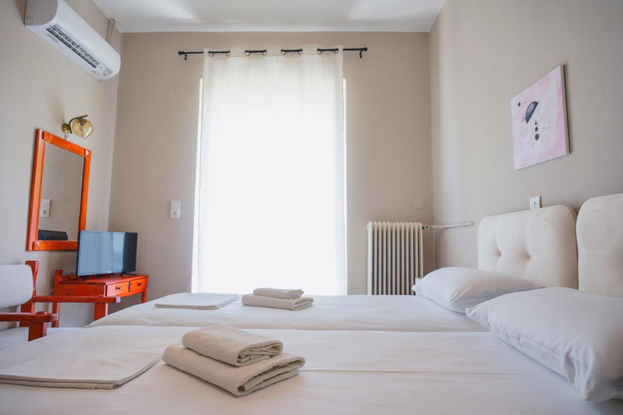 Hotel Korfos - Ξενοδοχείο Κόρφος Renovated Екстериор снимка