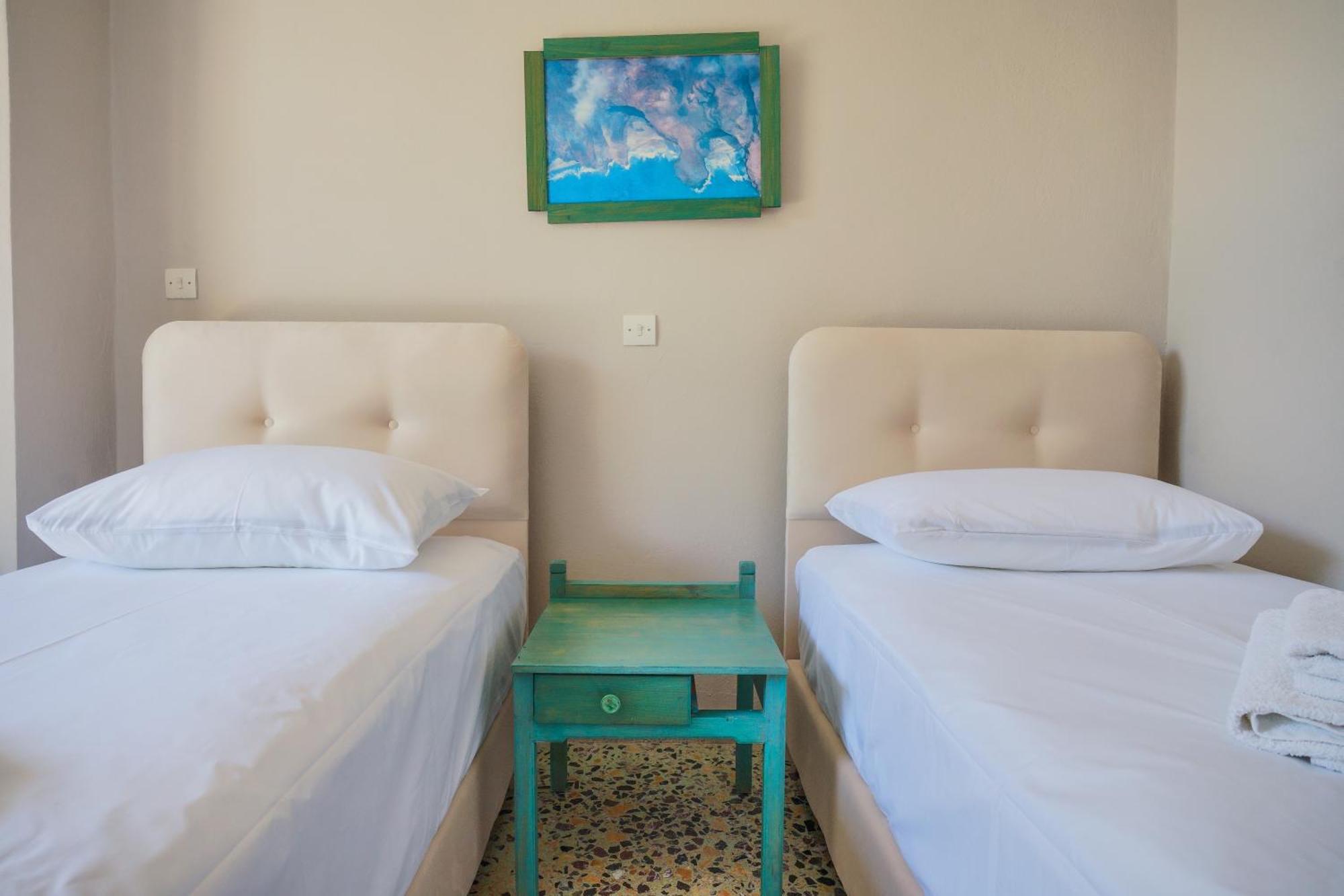 Hotel Korfos - Ξενοδοχείο Κόρφος Renovated Екстериор снимка