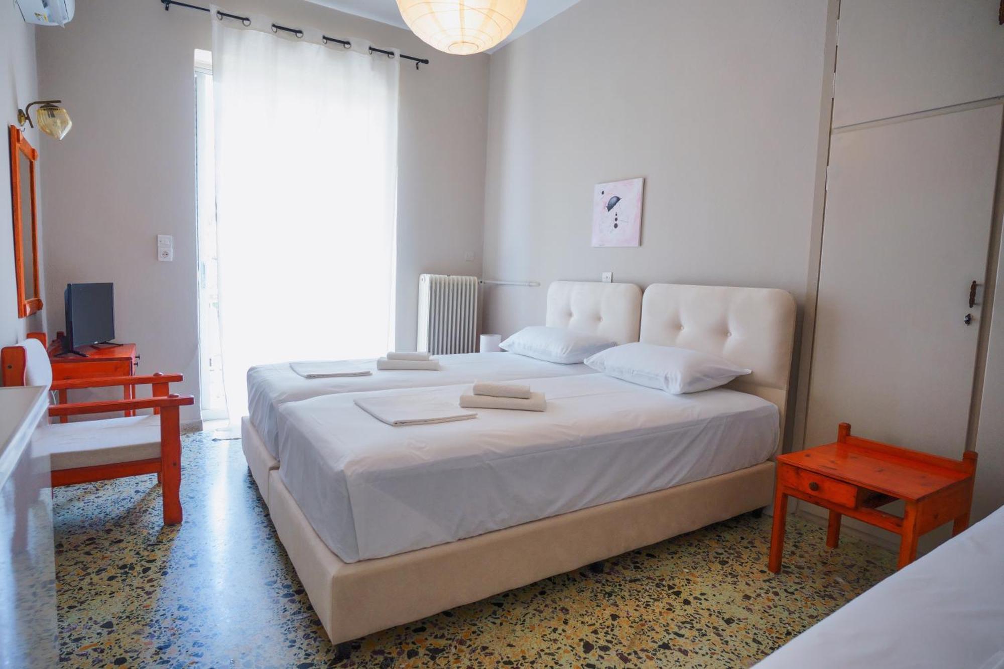 Hotel Korfos - Ξενοδοχείο Κόρφος Renovated Екстериор снимка