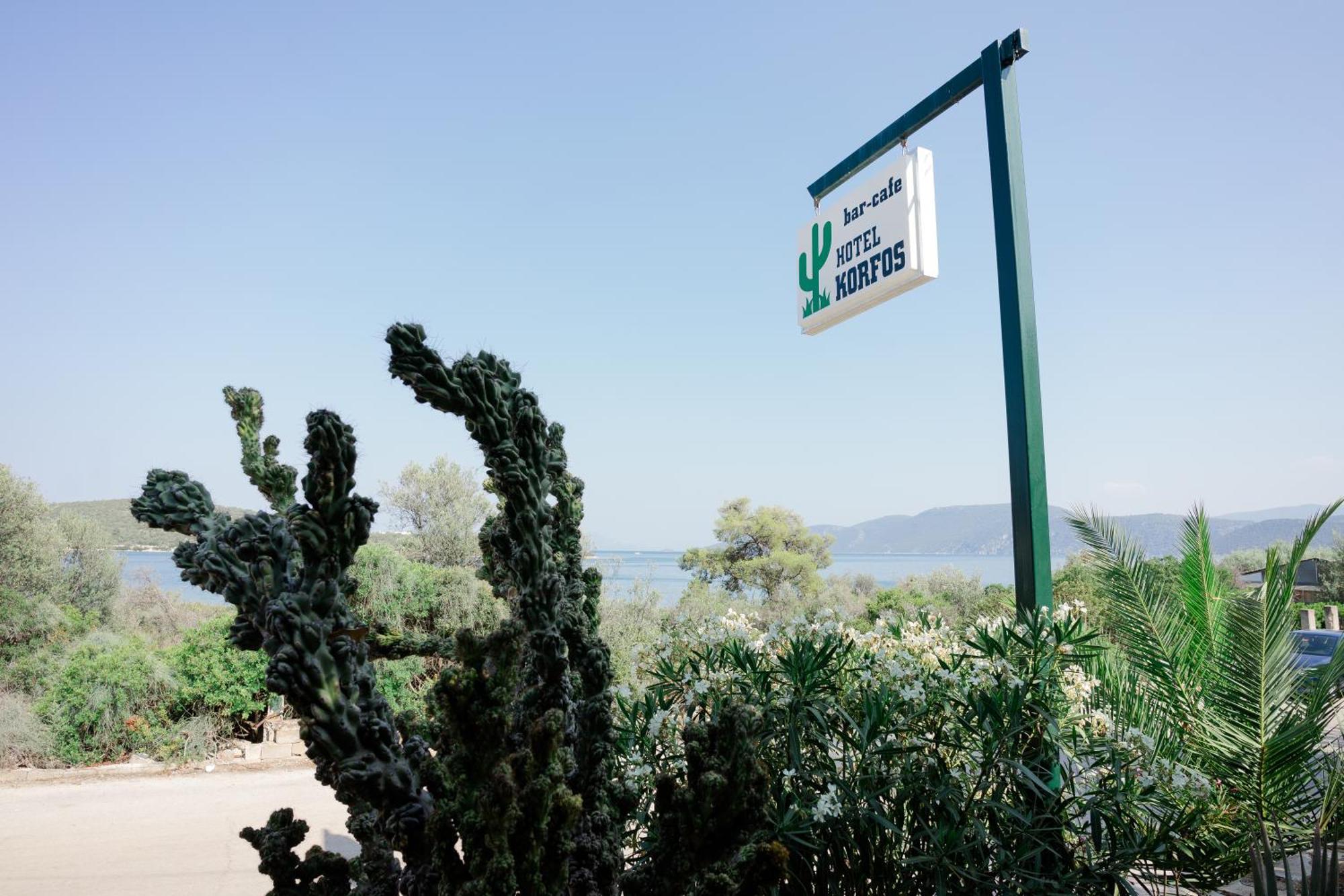 Hotel Korfos - Ξενοδοχείο Κόρφος Renovated Екстериор снимка