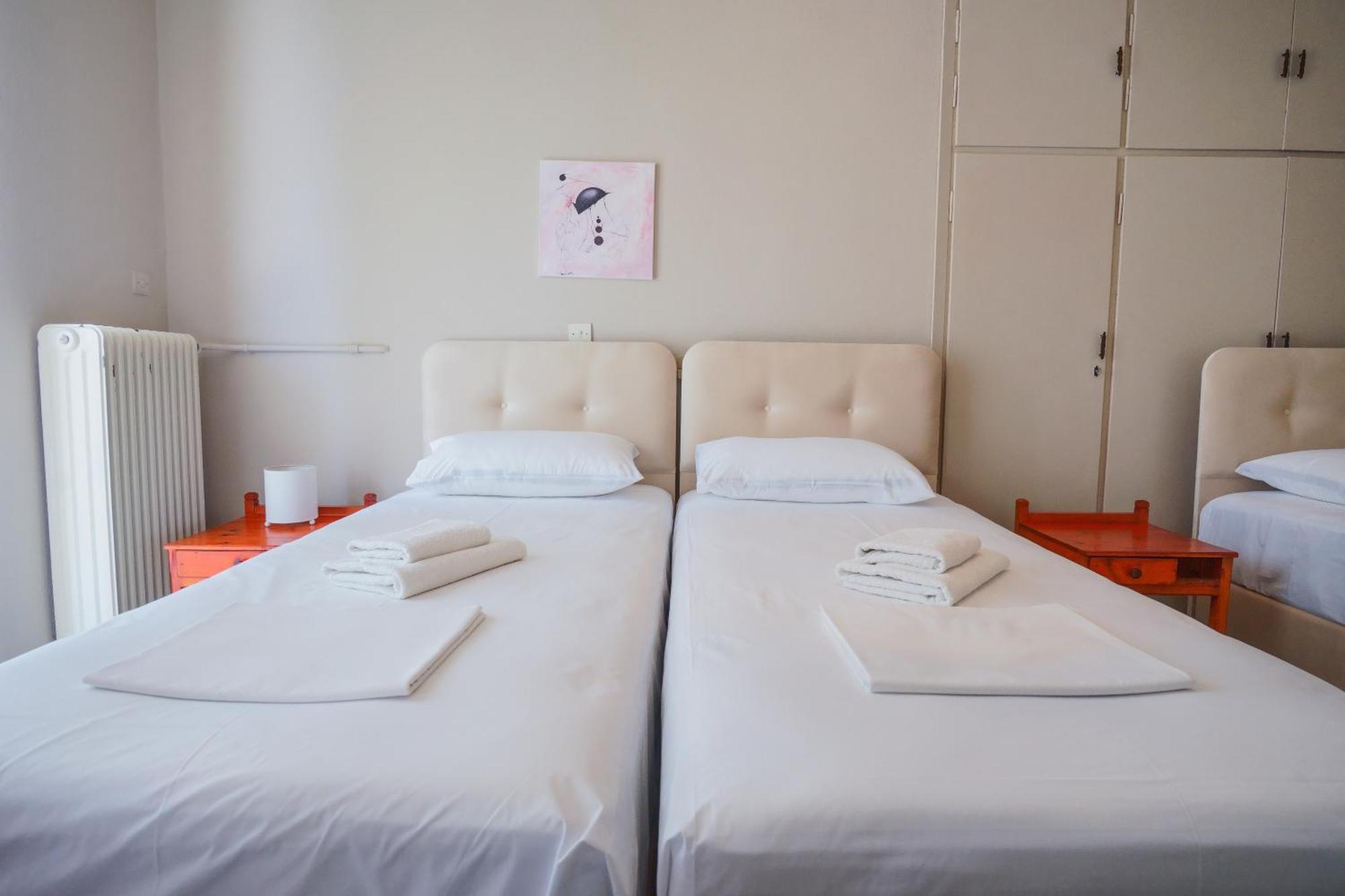 Hotel Korfos - Ξενοδοχείο Κόρφος Renovated Екстериор снимка